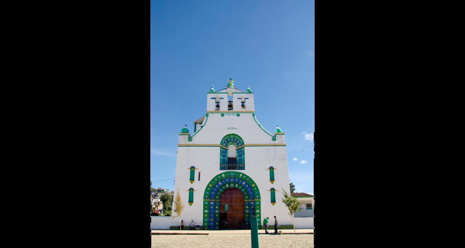 Luxury Travel-Tour Vacation To Mexico Chiapas San Juan Chamula Village Church